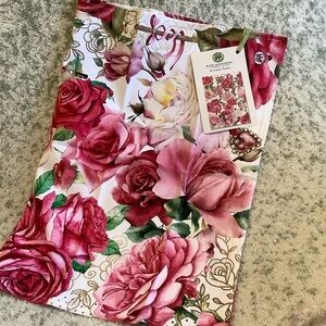 Michel Design Works Royal Rose Floral Kitchen Towel NWT Valentines Day Cotton